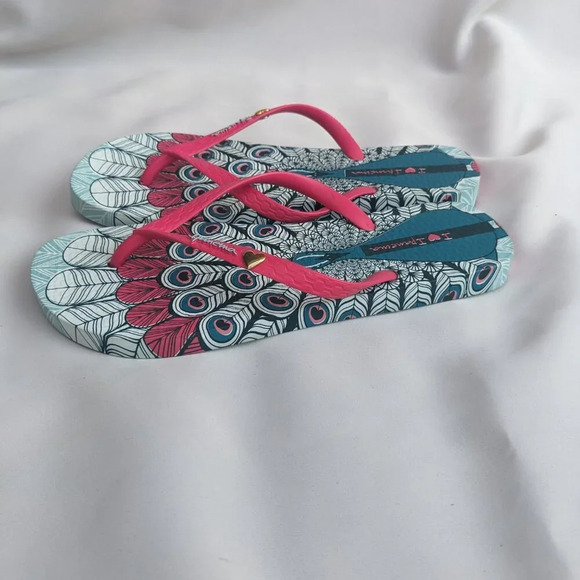 Ipanema‎ Peacock Thong Sandals Size 7 - Picture 6 of 6